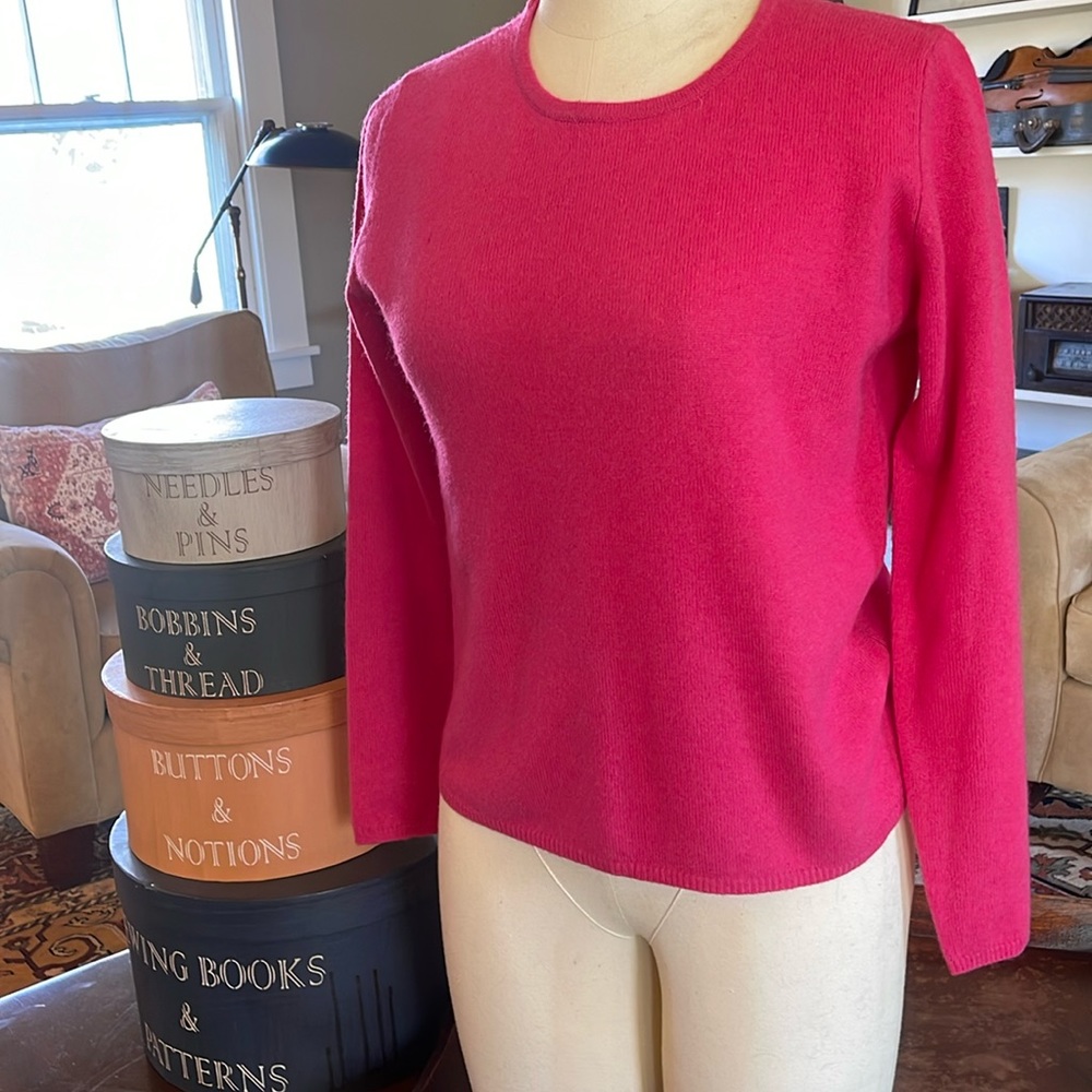 Valerie Stevens Cashmere Pink Sweater SZ Small